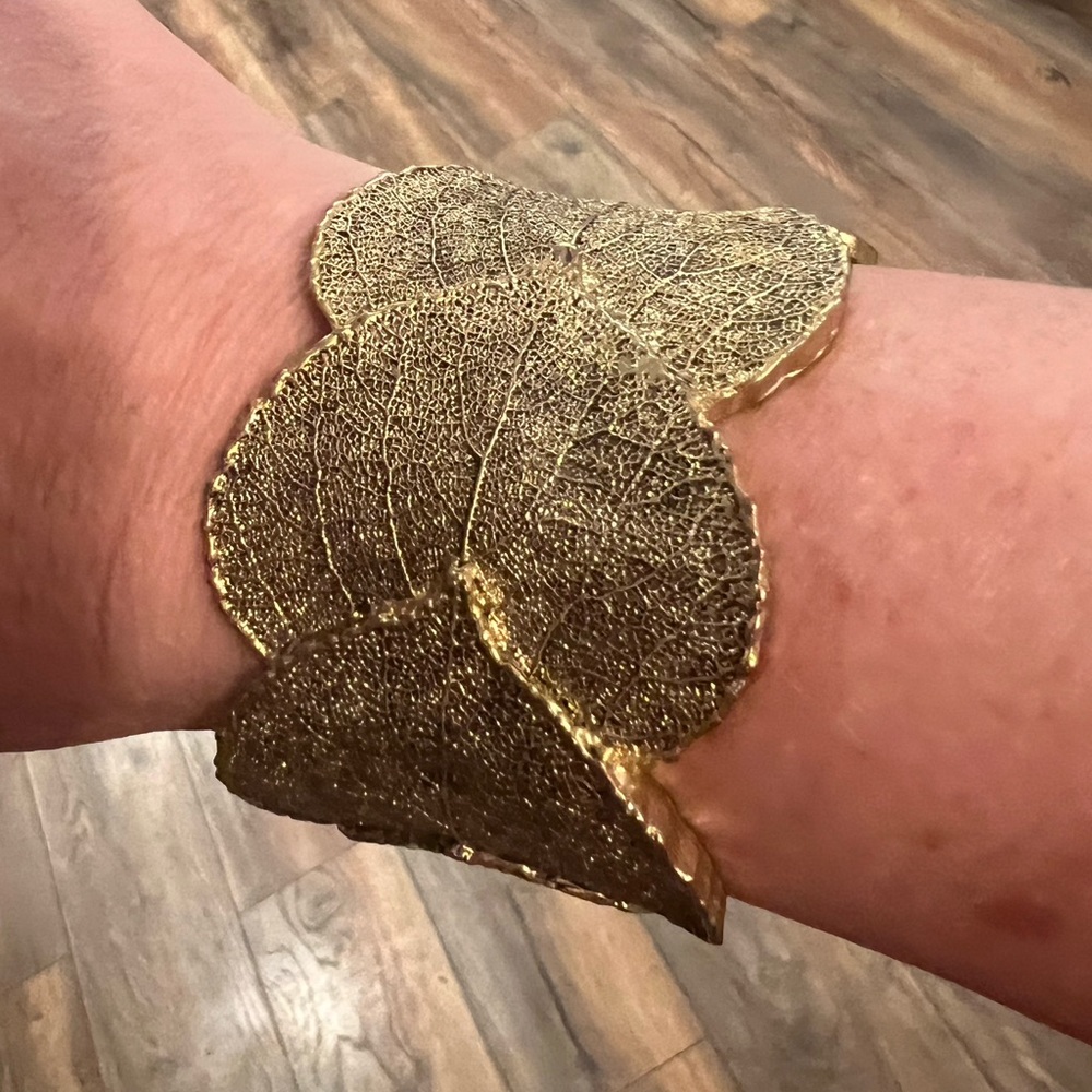 Lia Sophia Leaf Cuff Goldtone Arboretum Bracelet Adjustable